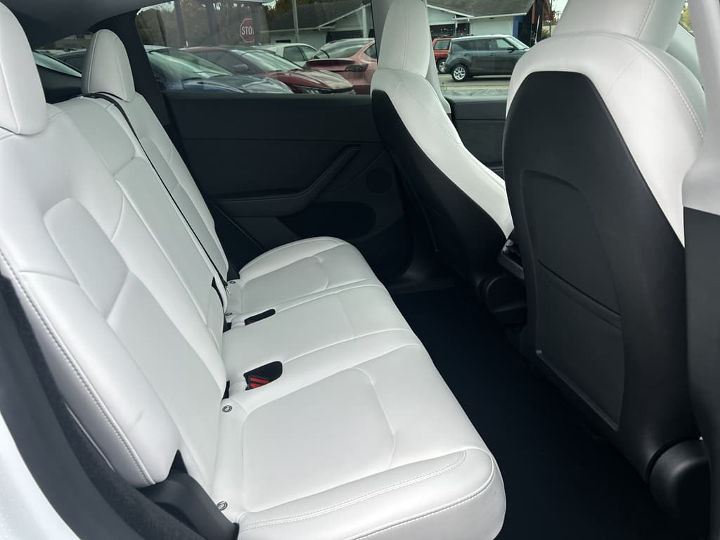 2023 Tesla Model Y view 20