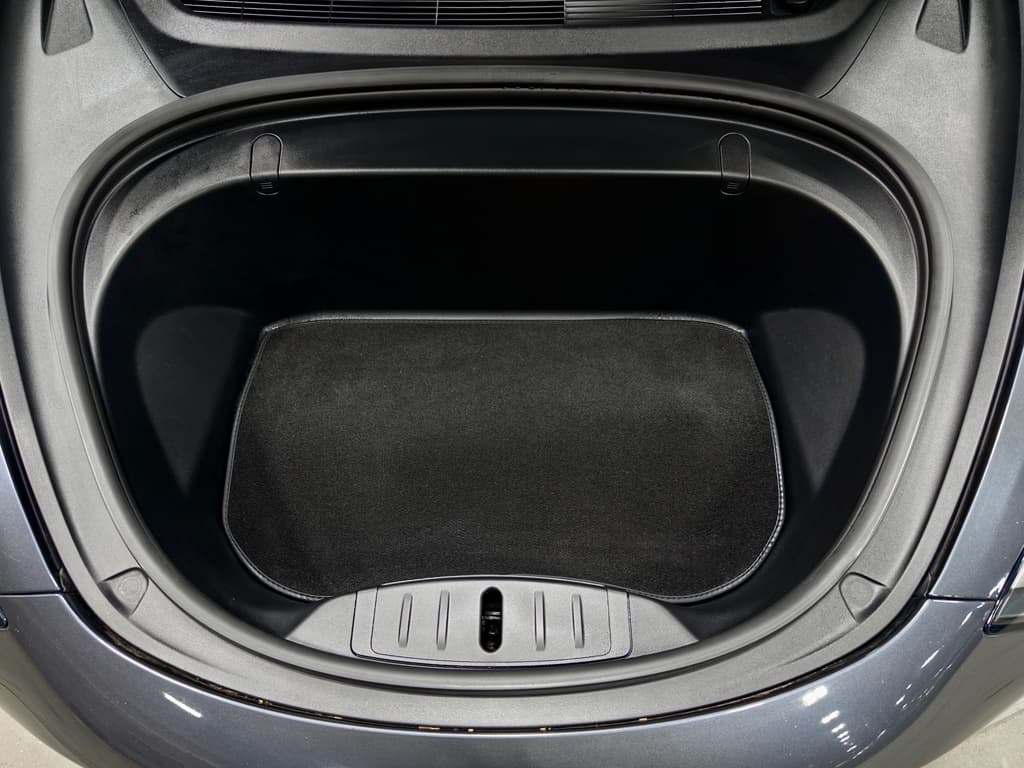 2018 Tesla Model 3 view 25