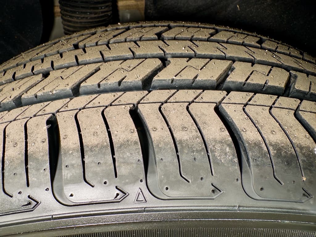 2018 Tesla Model 3 view 37