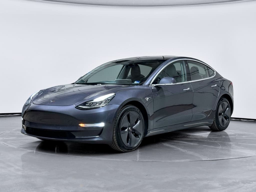 2018 Tesla Model 3 view 1