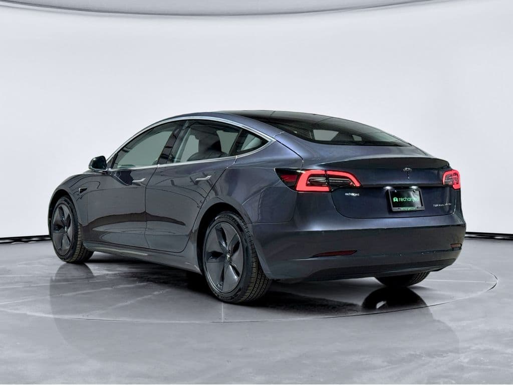 2018 Tesla Model 3 view 2