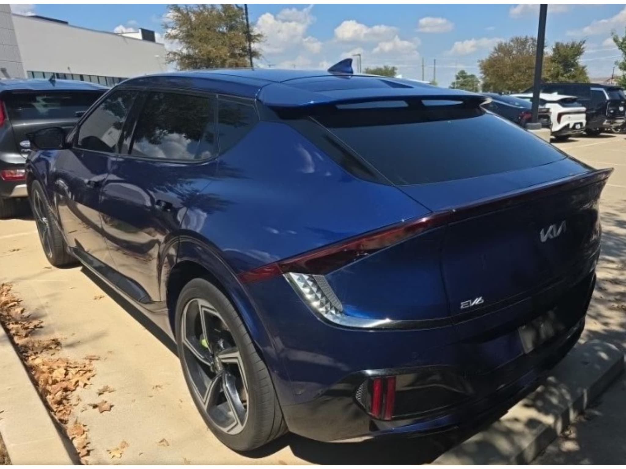 2023 Kia EV6 view 4