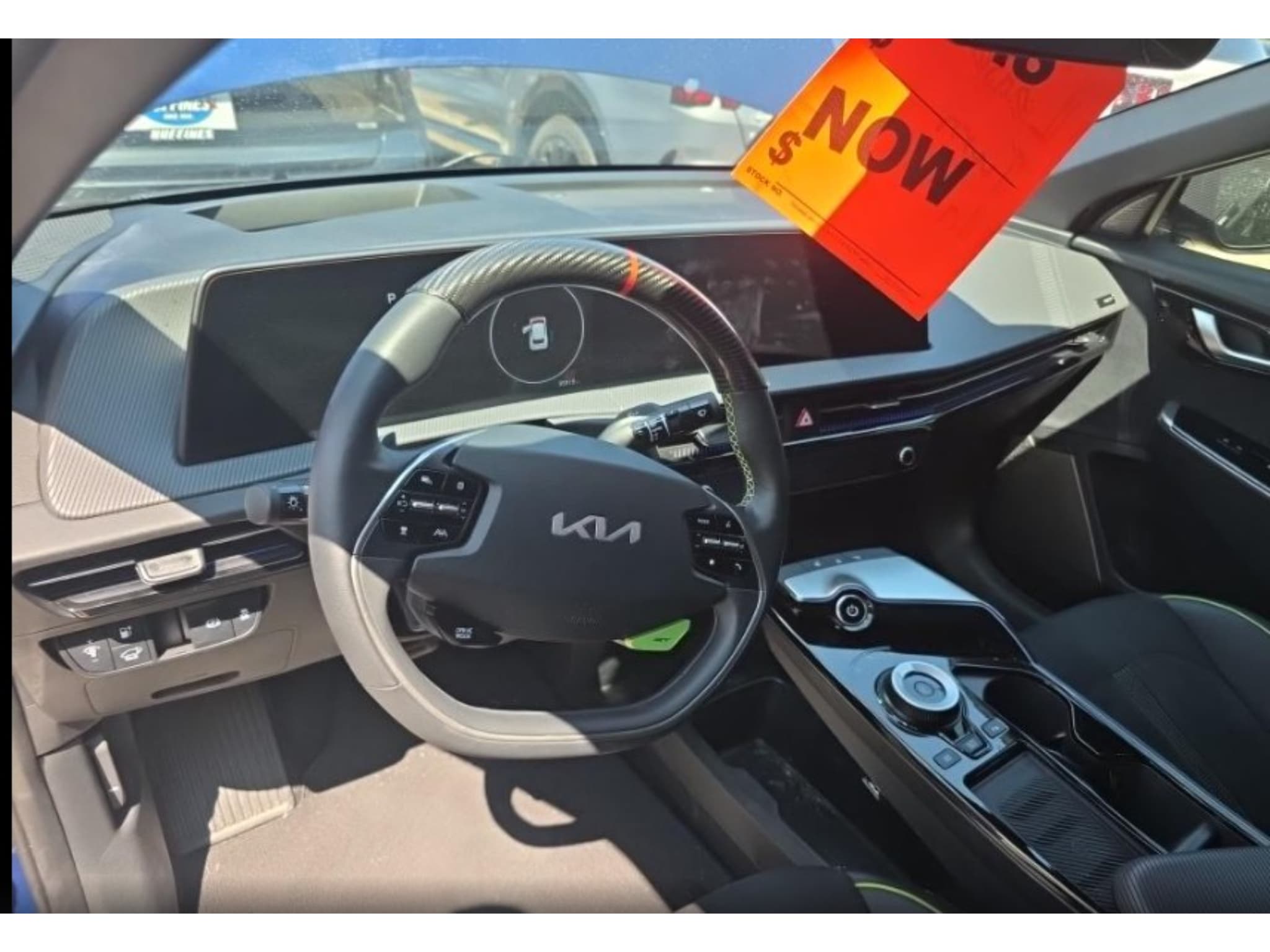 2023 Kia EV6 view 6
