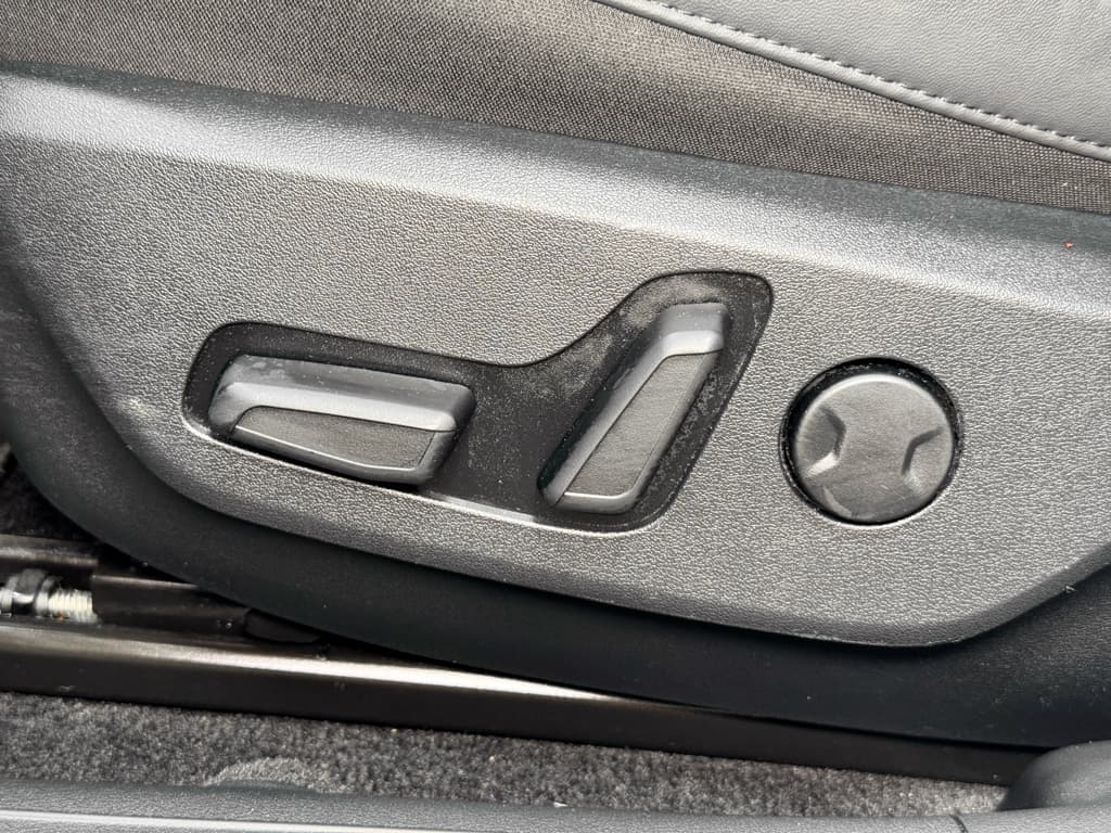 2023 Kia EV6 view 6
