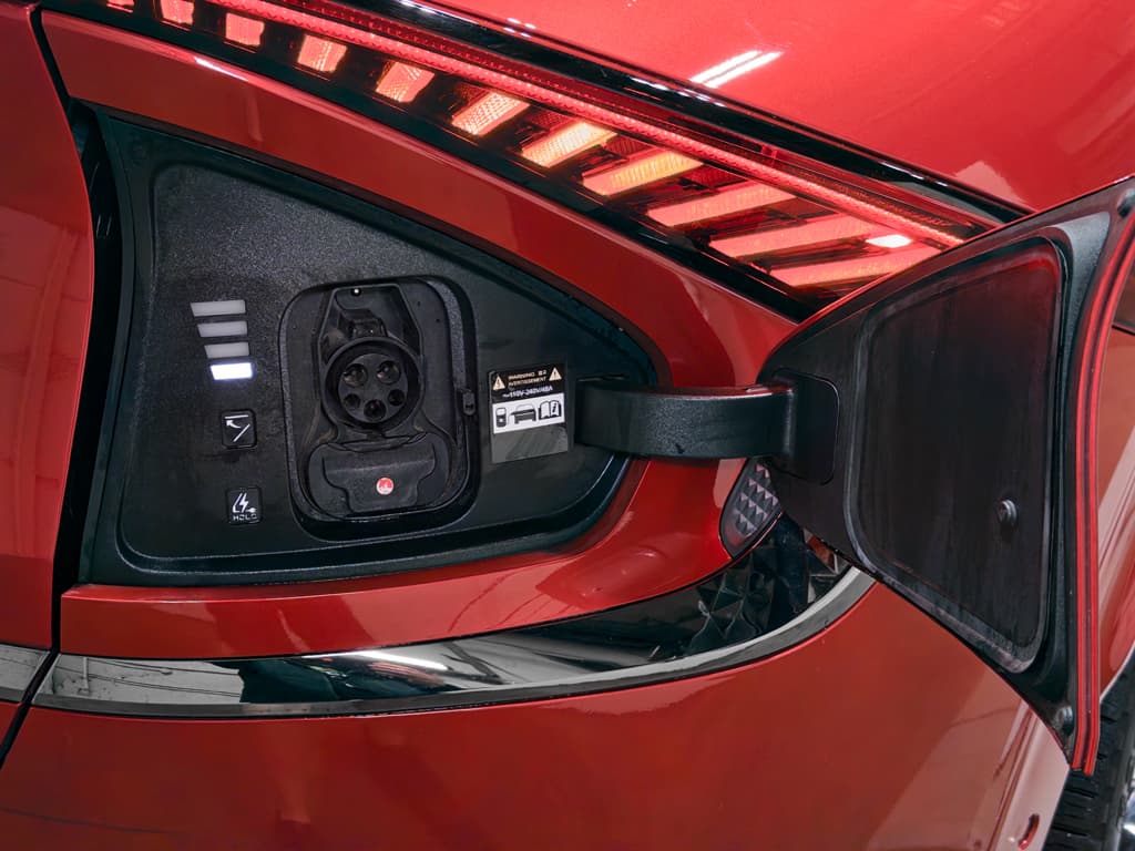 2023 Kia EV6 view 5