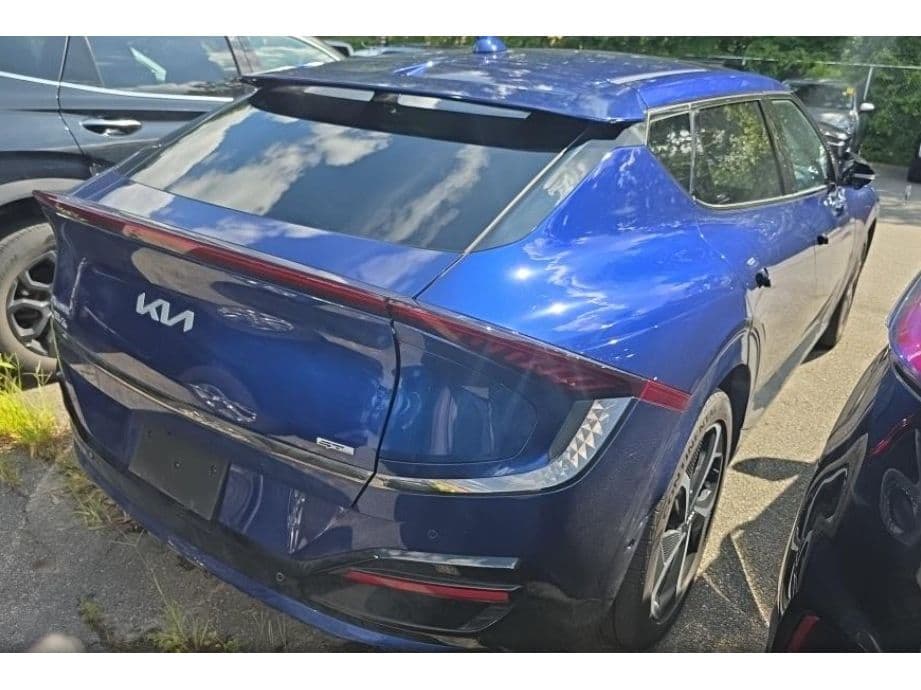2023 Kia EV6 view 3