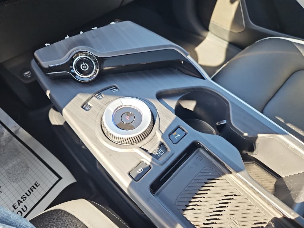 2023 Kia EV6 view 21