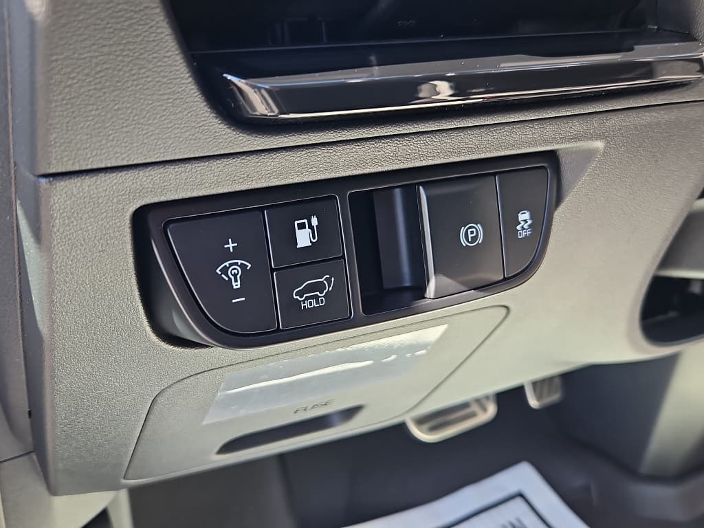 2023 Kia EV6 view 16