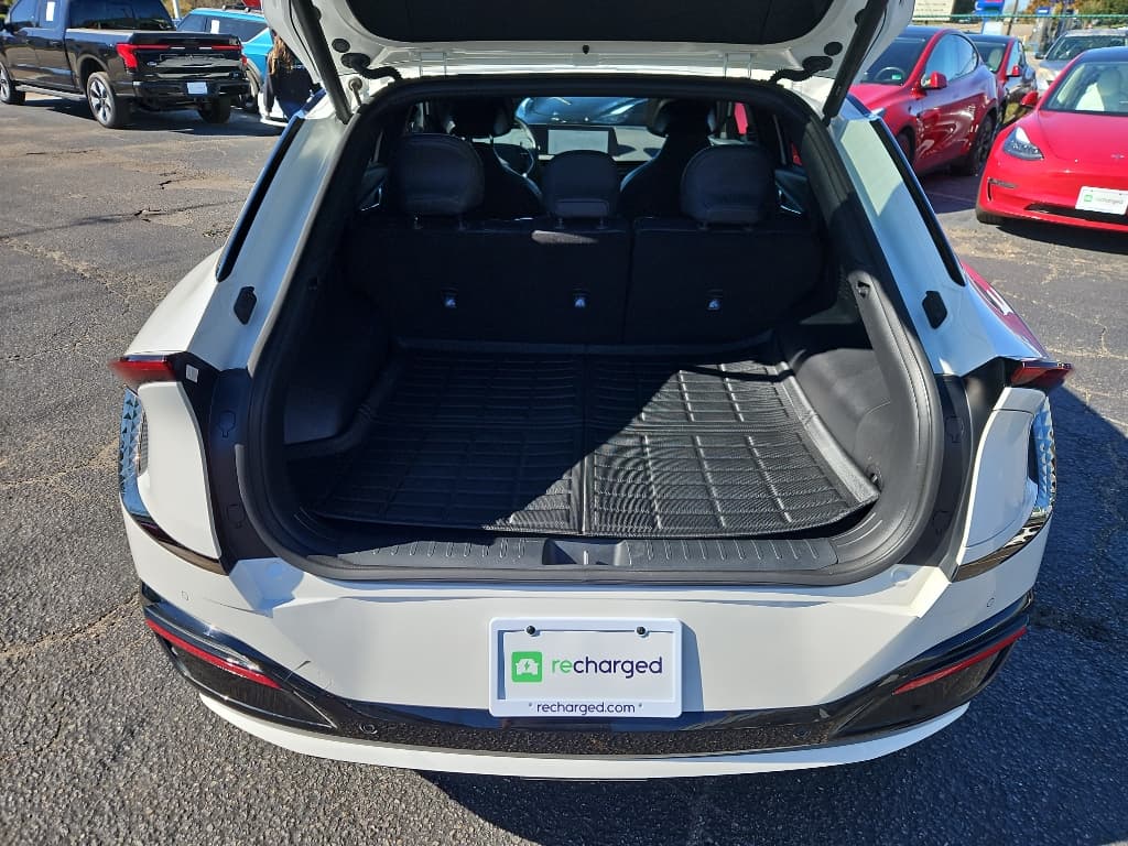 2023 Kia EV6 view 26
