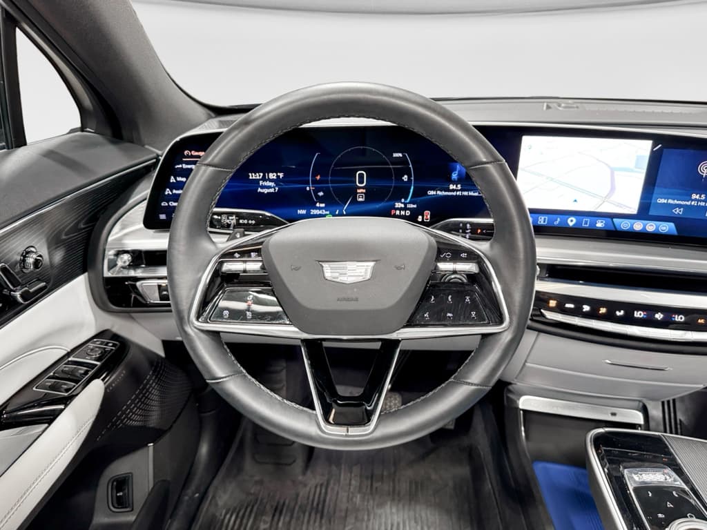 2024 Cadillac Lyriq view 7