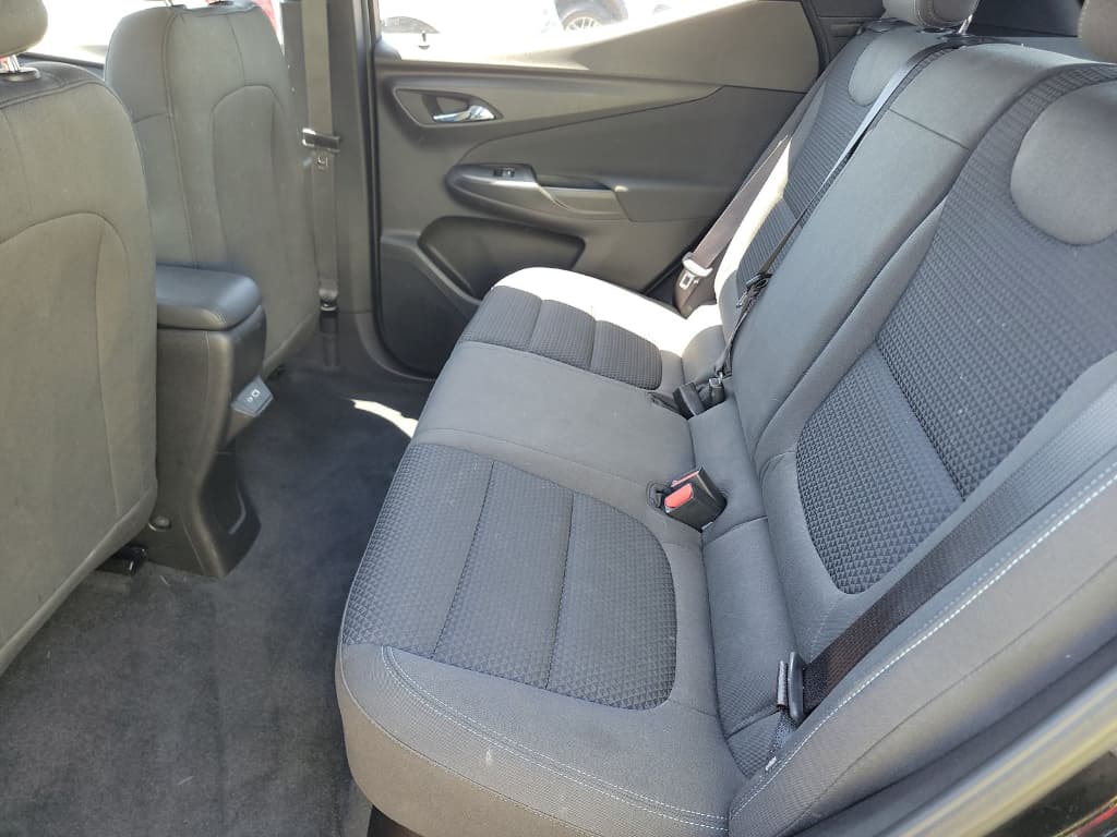 2023 Chevrolet Bolt EUV view 6