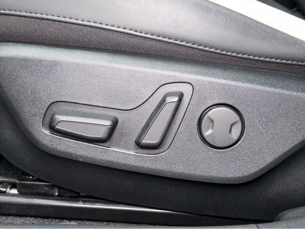 2023 Kia EV6 view 6