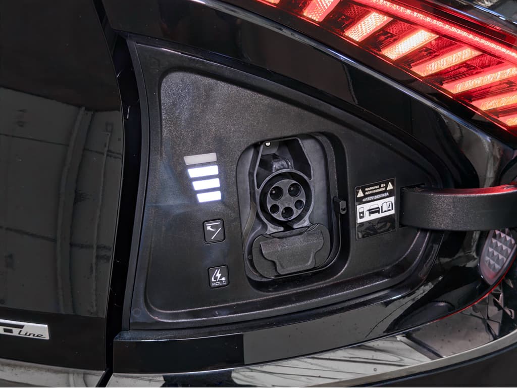 2023 Kia EV6 view 5
