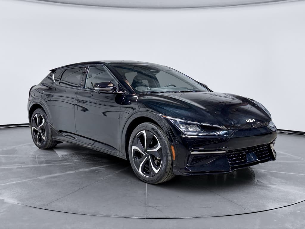 2023 Kia EV6 view 3