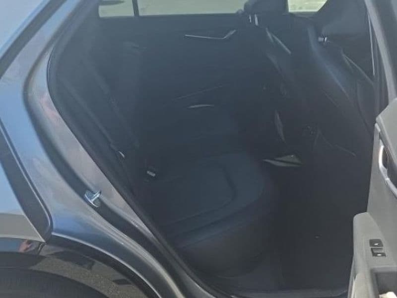 2024 Kia Niro EV view 6