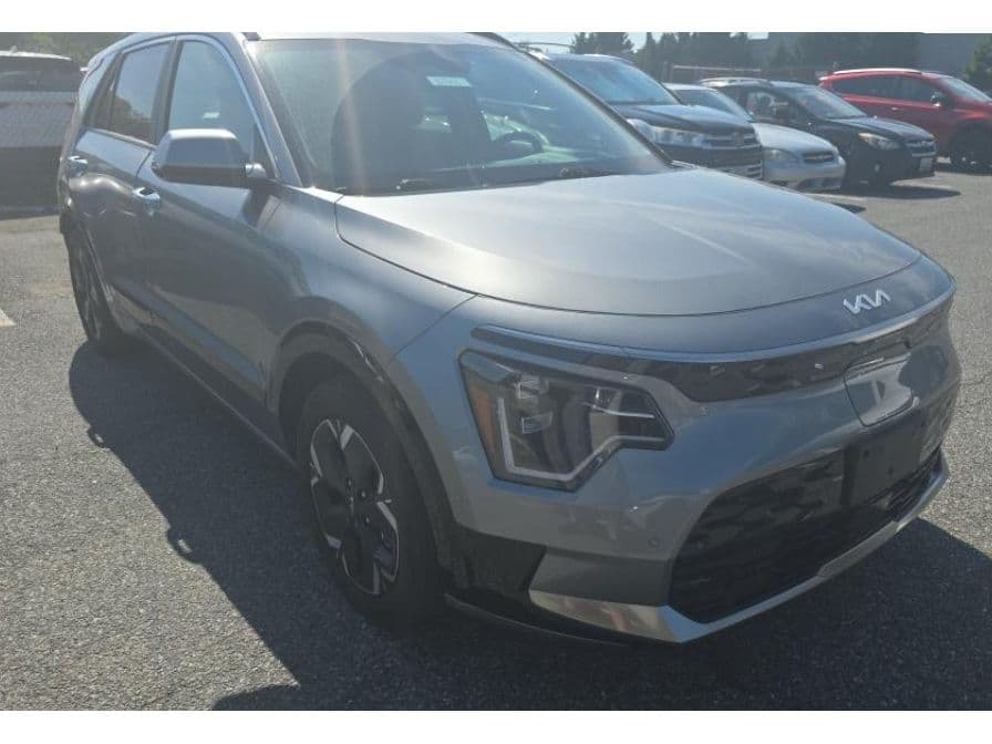 2024 Kia Niro EV view 2