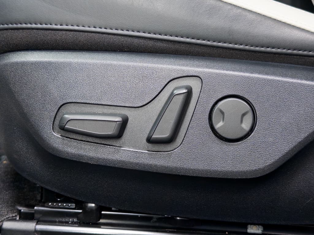 2023 Kia EV6 view 6