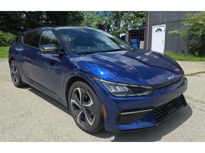 2023 Kia EV6 view 2