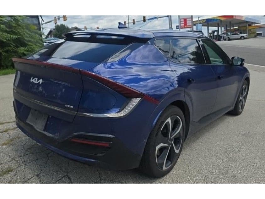 2023 Kia EV6 view 3