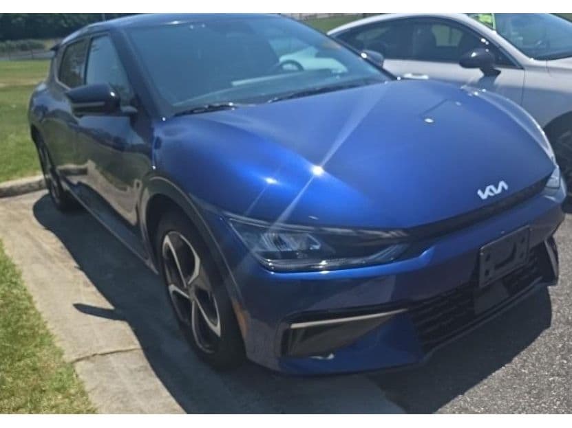2023 Kia EV6 view 2