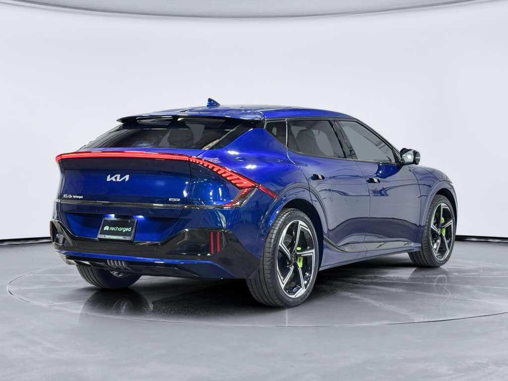 2023 Kia EV6 view 3