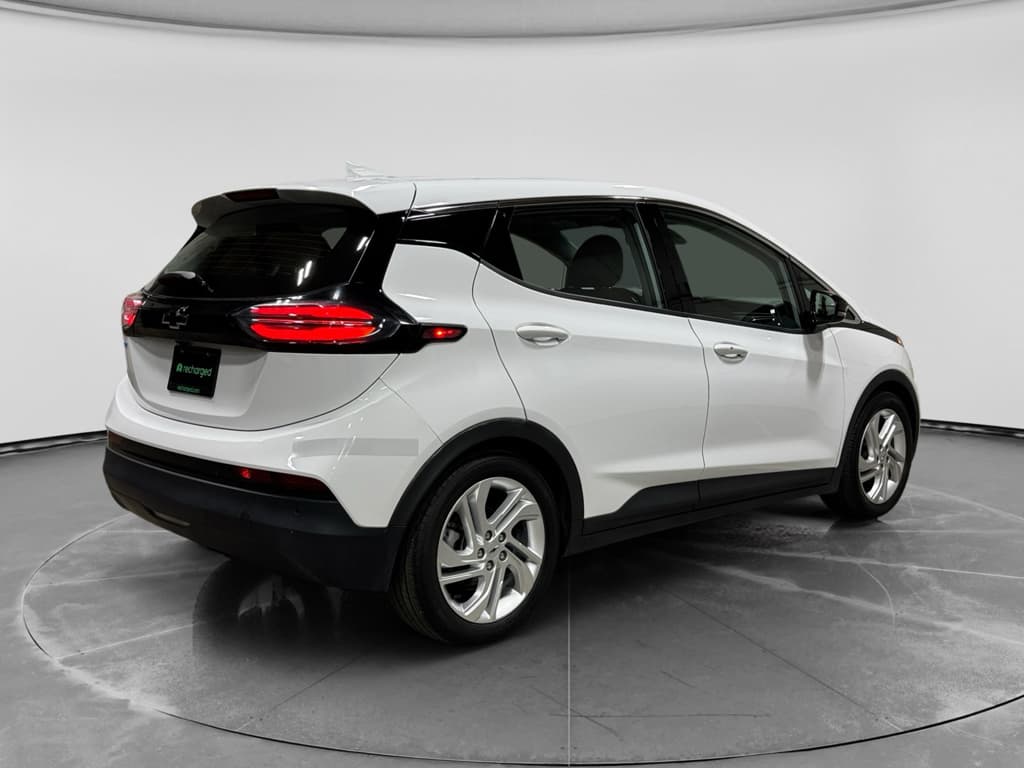 2023 Chevrolet Bolt EV view 3