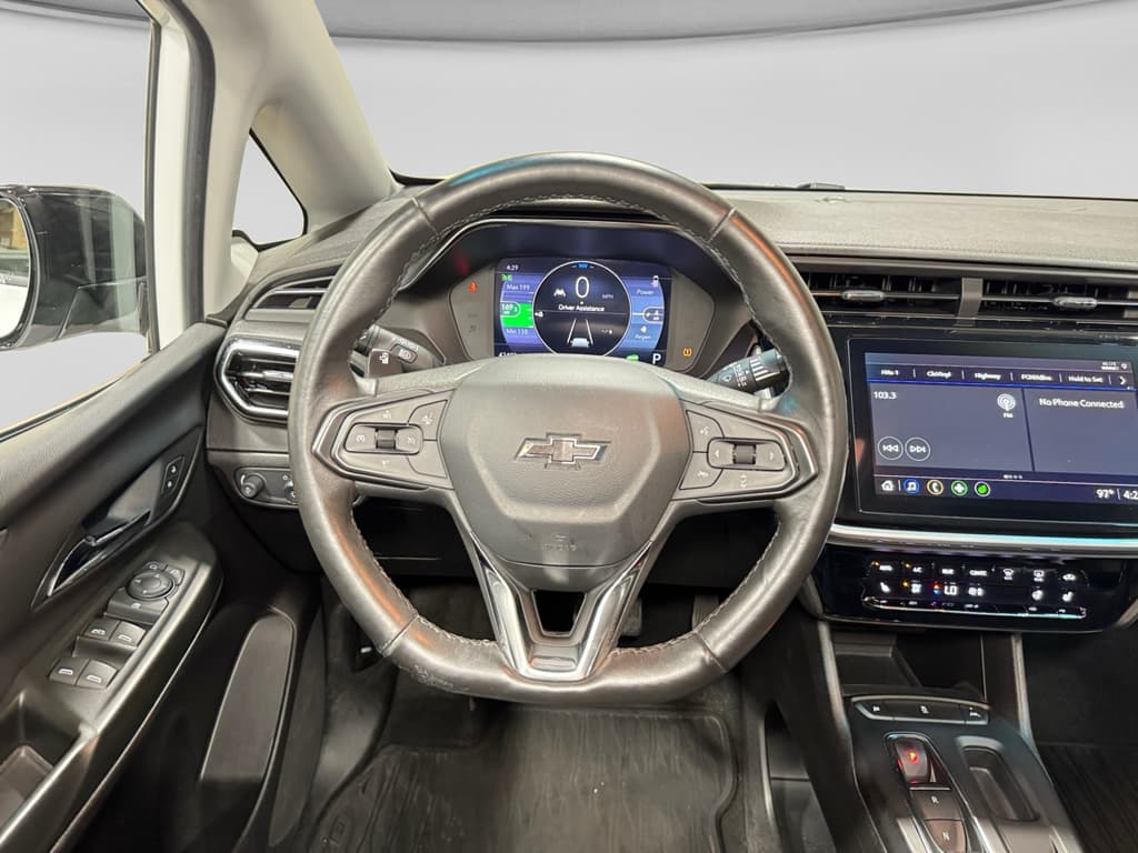 2023 Chevrolet Bolt EV view 7