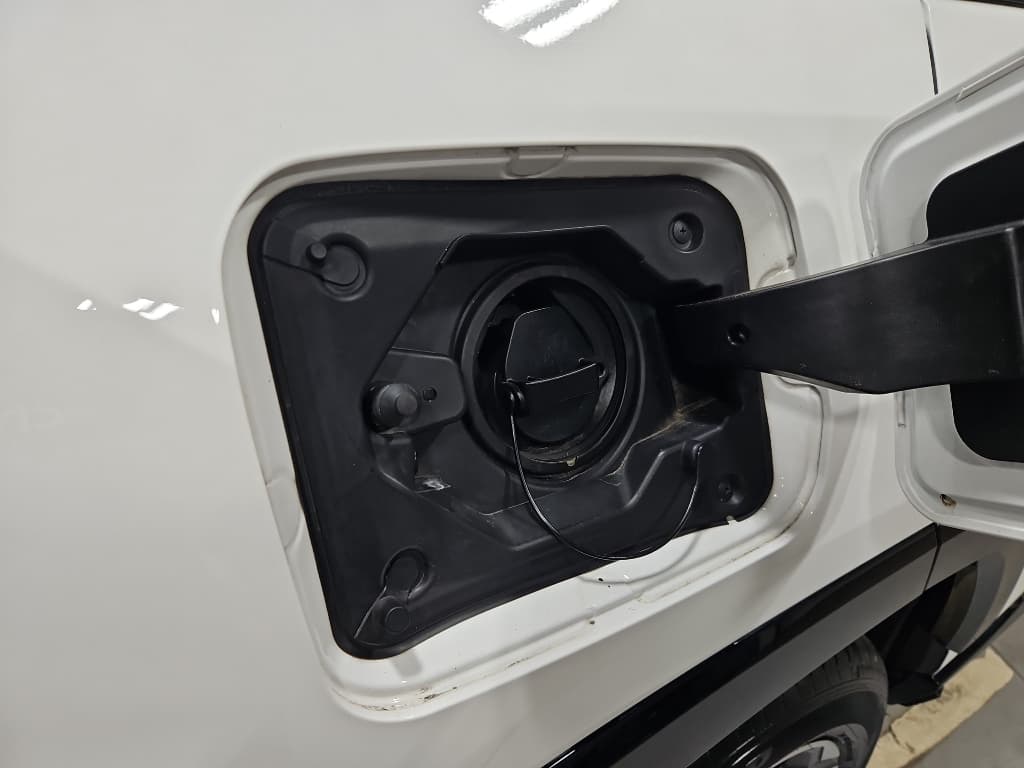 2023 Toyota RAV4 Prime view 5
