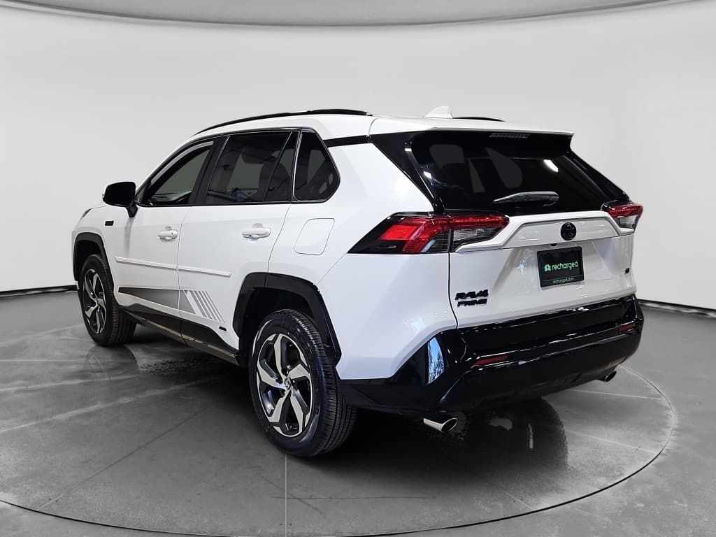 2023 Toyota RAV4 Prime view 2