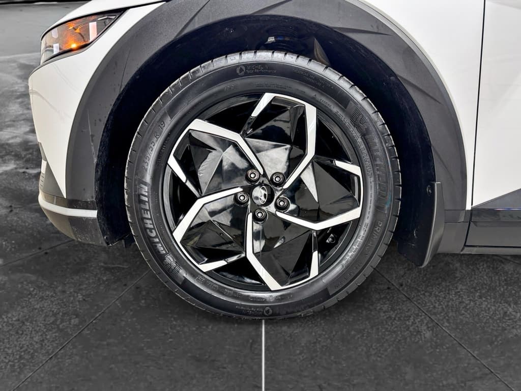 2023 Hyundai IONIQ 5 view 33