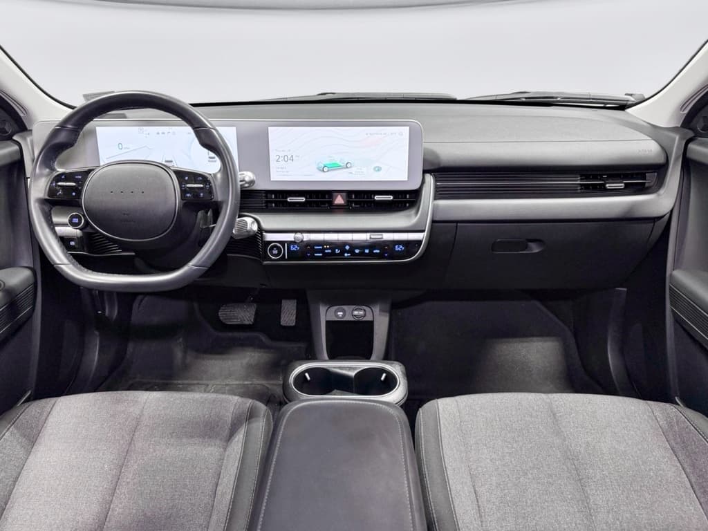 2023 Hyundai IONIQ 5 view 18