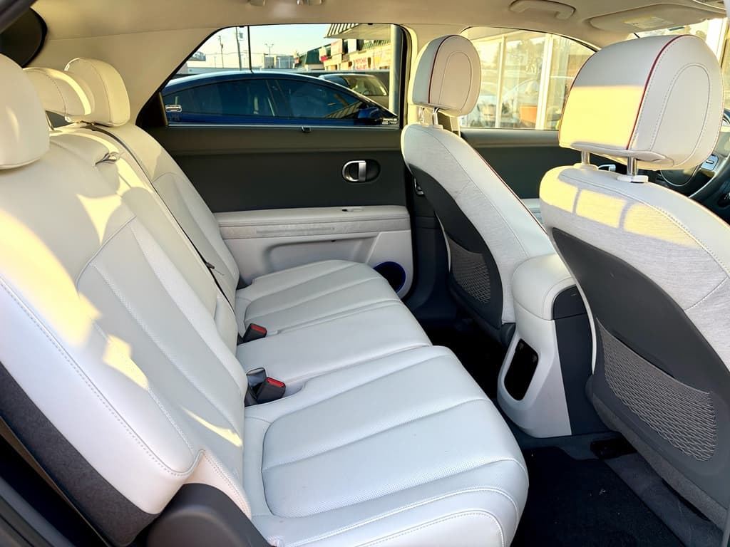 2023 Hyundai IONIQ 5 view 21