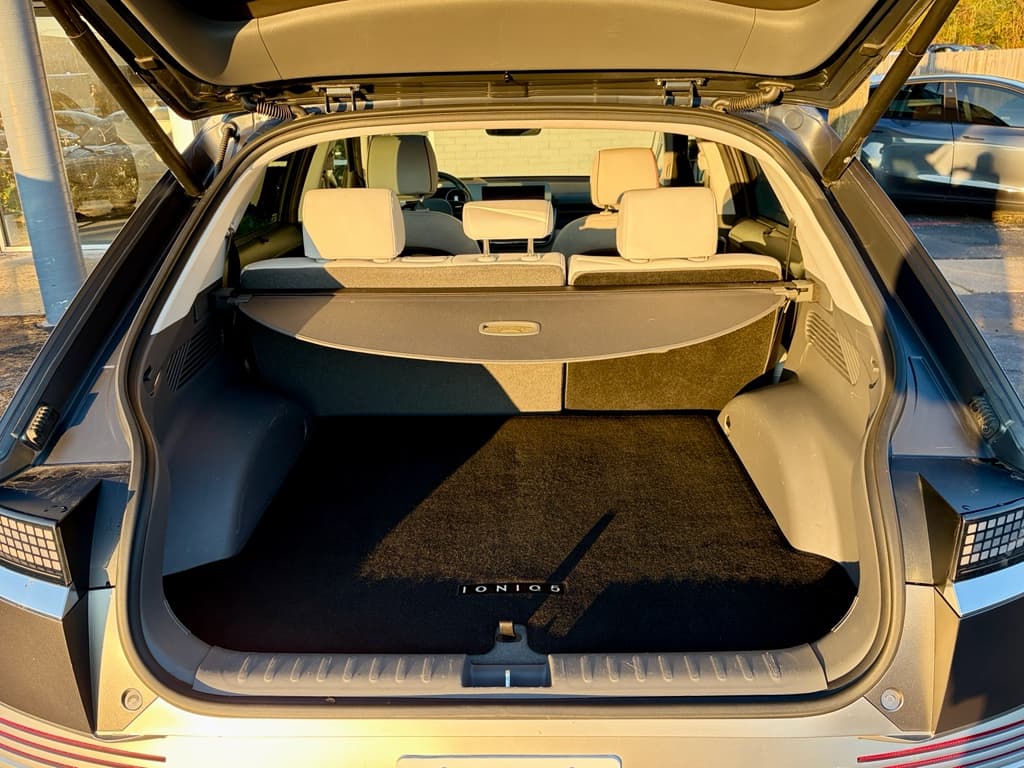 2023 Hyundai IONIQ 5 view 25