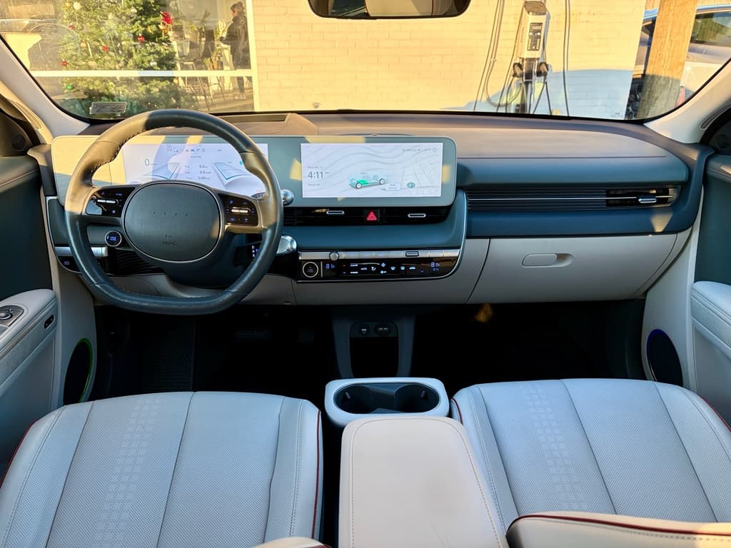 2023 Hyundai IONIQ 5 view 16