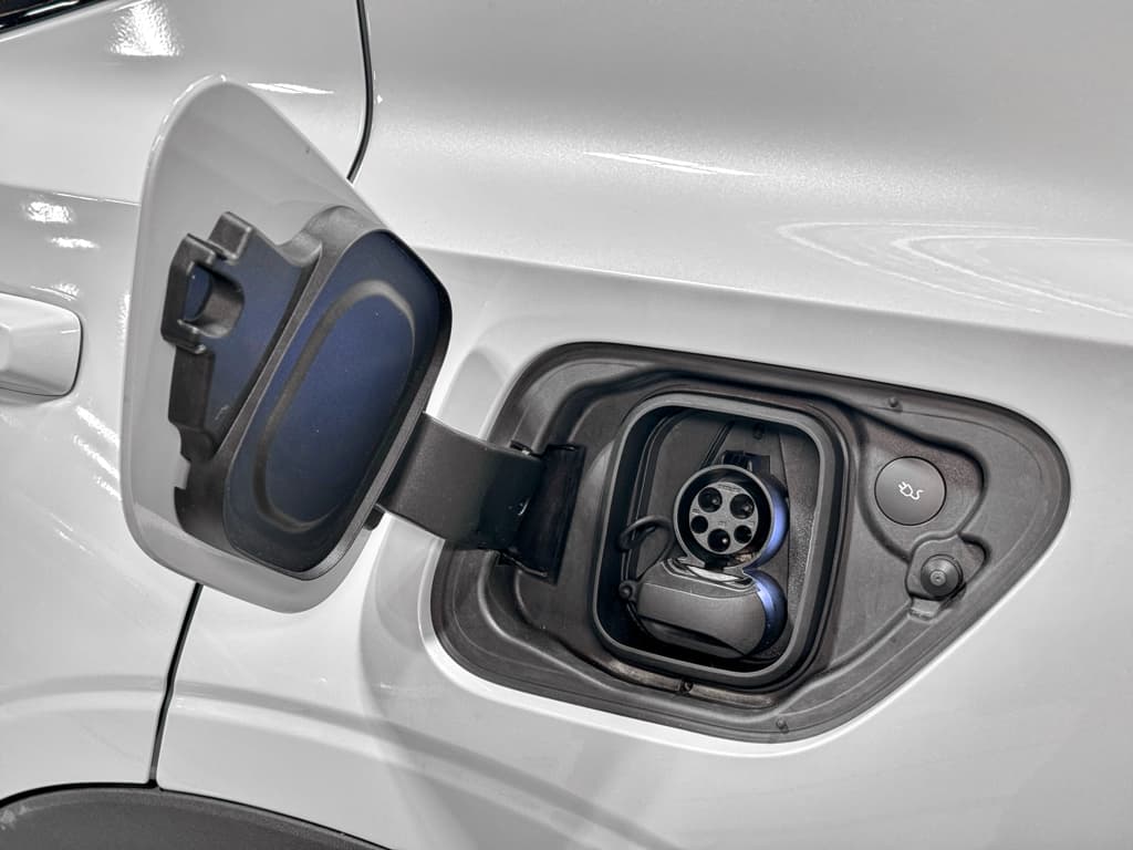 2023 Polestar Polestar 2 view 5
