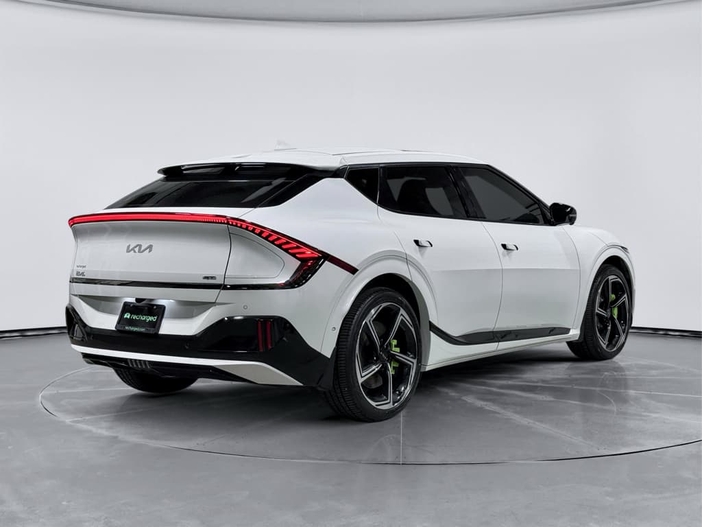 2023 Kia EV6 view 3