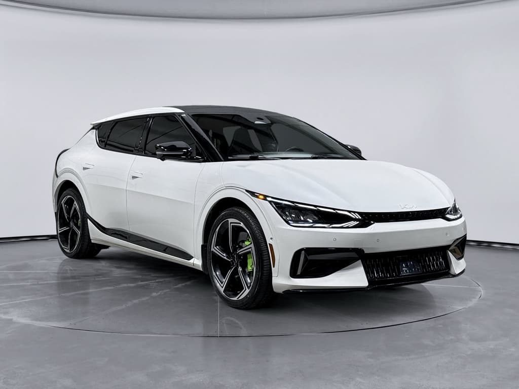 2023 Kia EV6 view 4