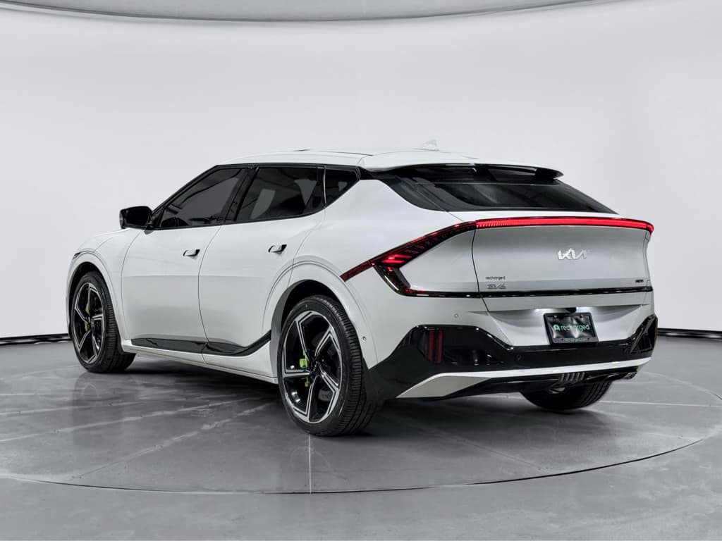 2023 Kia EV6 view 2
