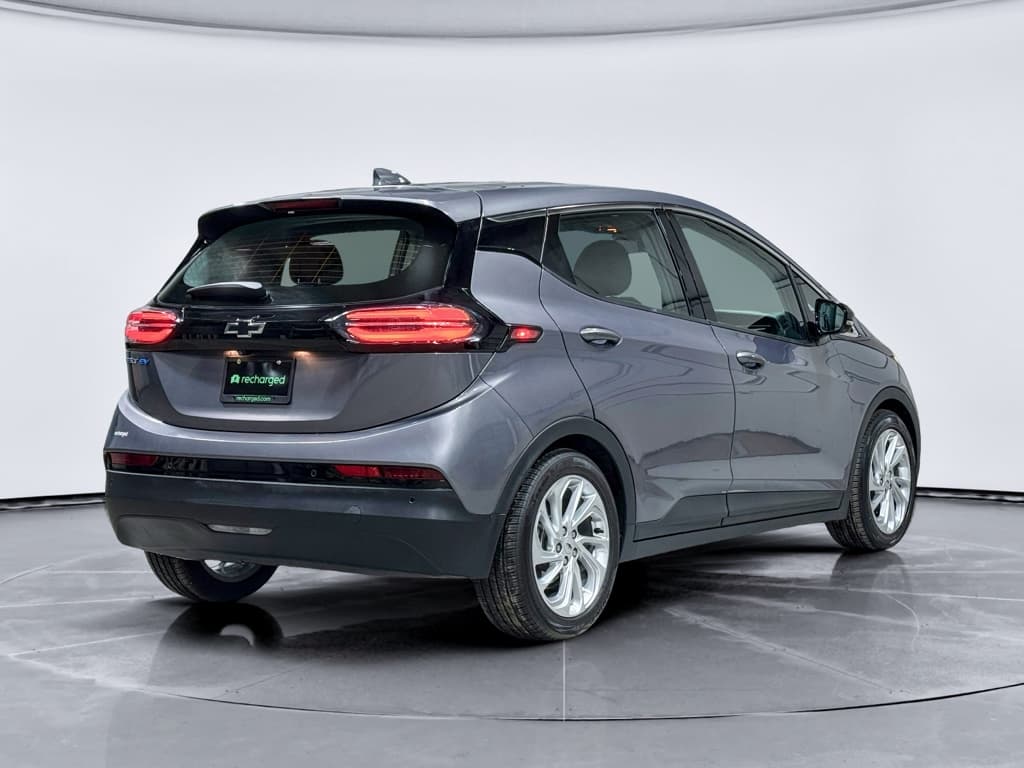 2023 Chevrolet Bolt EV view 3