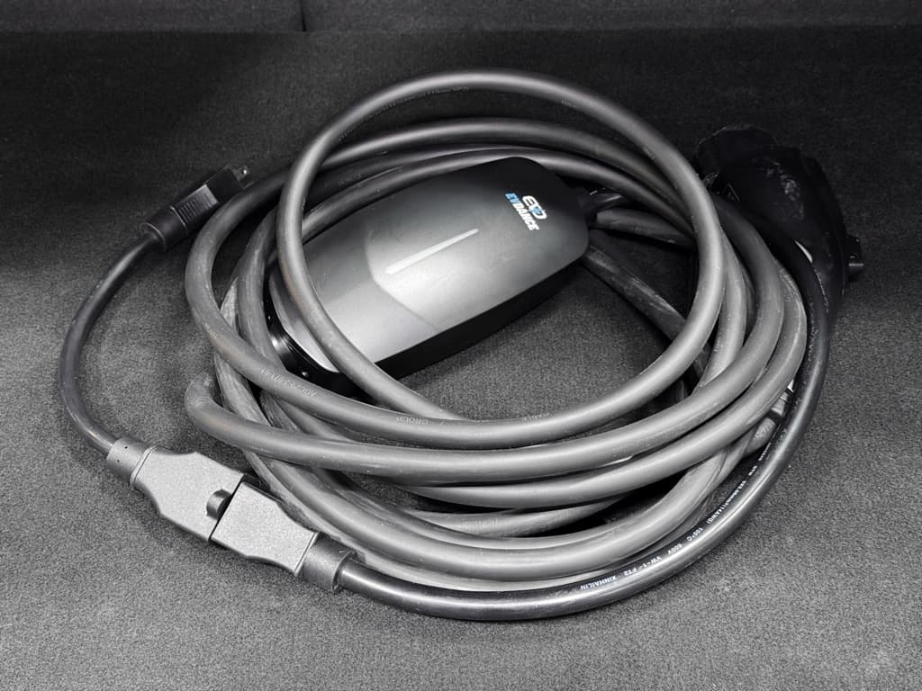 2023 Chevrolet Bolt EV view 6