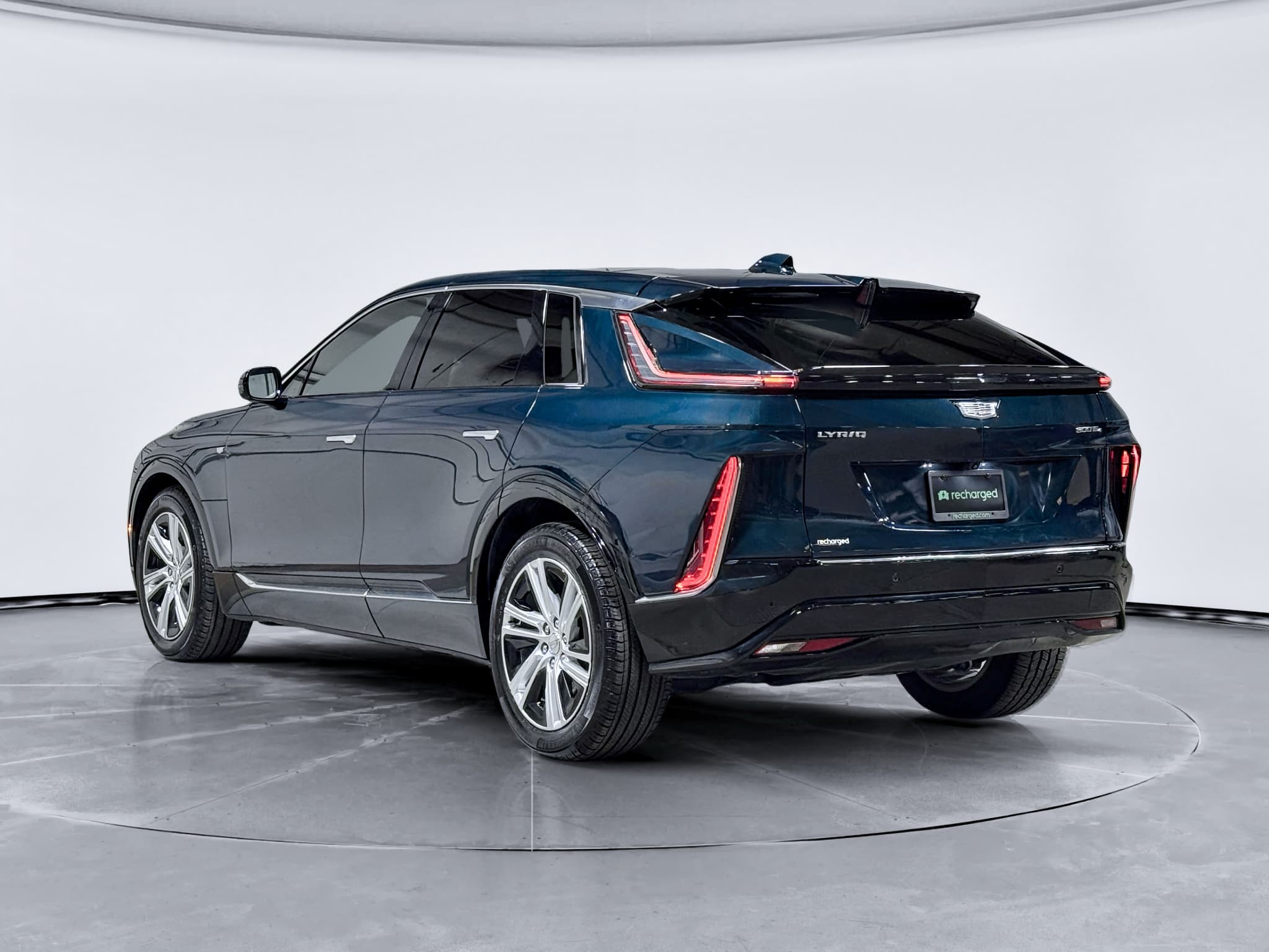 2024 Cadillac Lyriq view 2