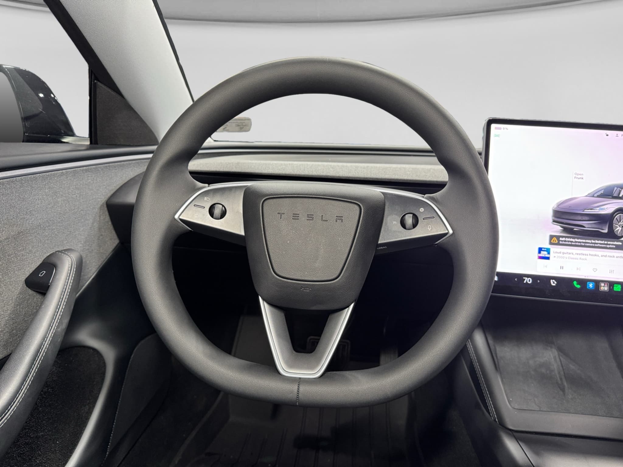 2025 Tesla Model 3 view 7