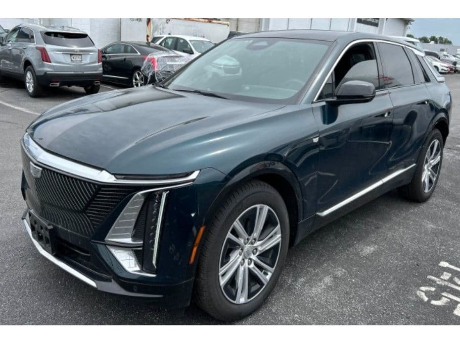 2024 Cadillac Lyriq