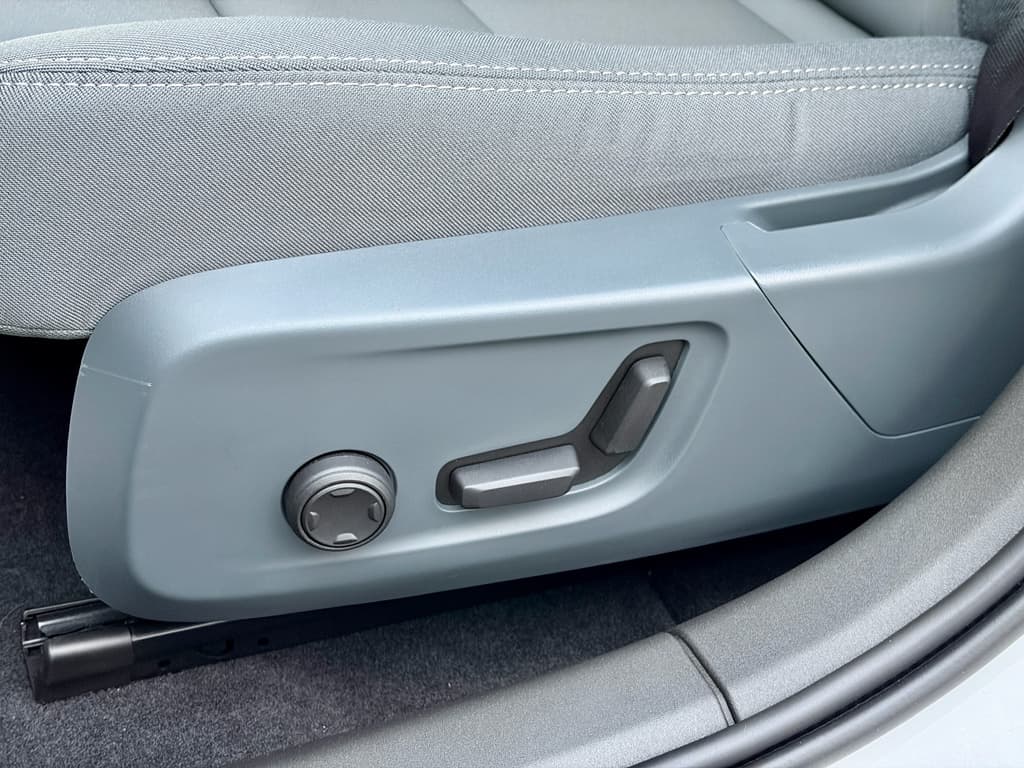 2023 Polestar Polestar 2 view 6