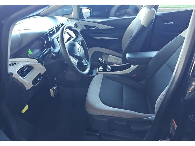 2020 Chevrolet Bolt EV view 5