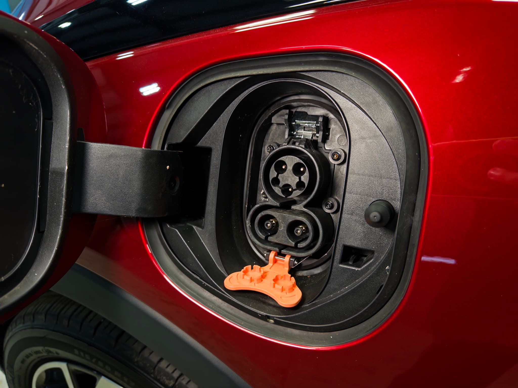 2023 Chevrolet Bolt EV view 5