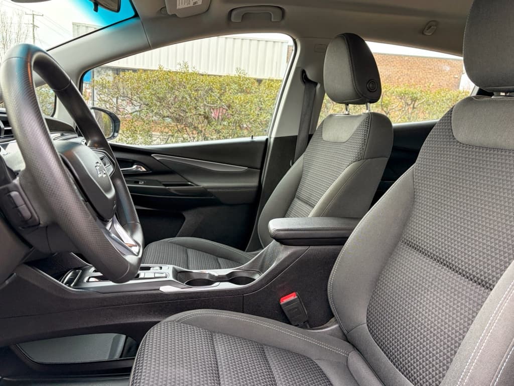 2023 Chevrolet Bolt EV view 18