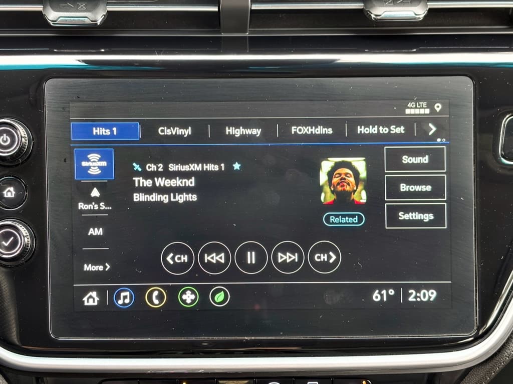 2023 Chevrolet Bolt EV view 13