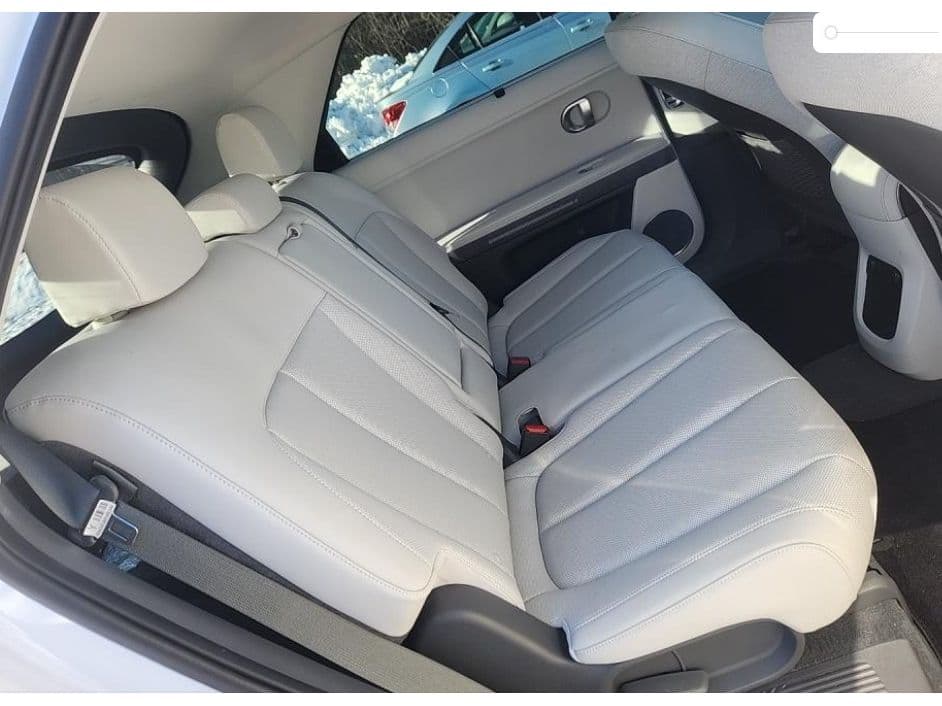 2023 Hyundai IONIQ 5 view 6