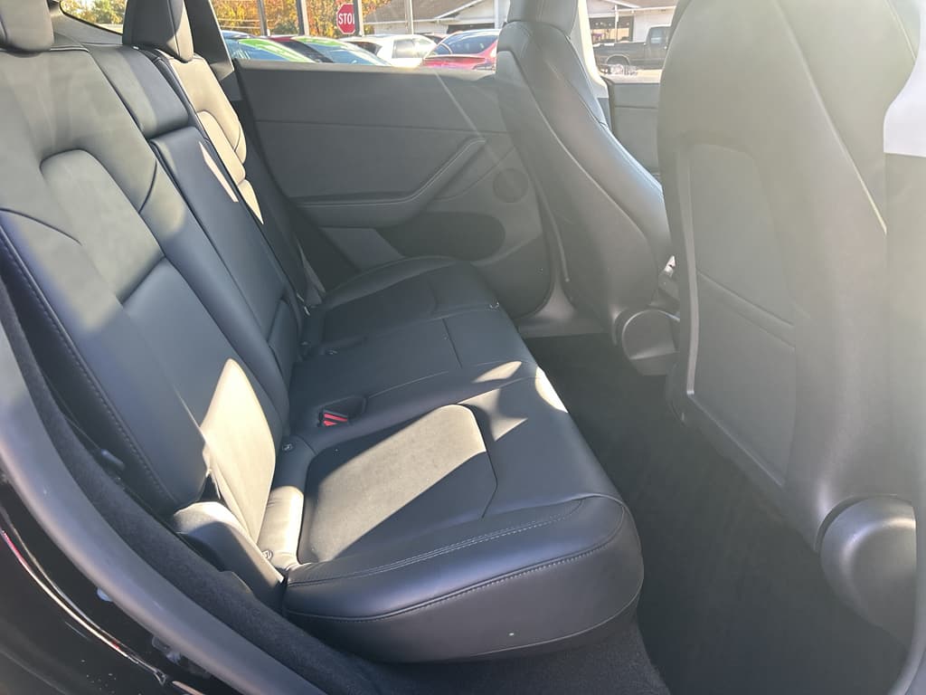 2023 Tesla Model Y view 22